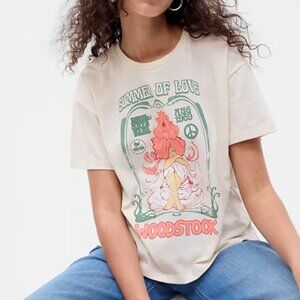 Gap Graphic T Shirt, Woodstock (off white) NWT